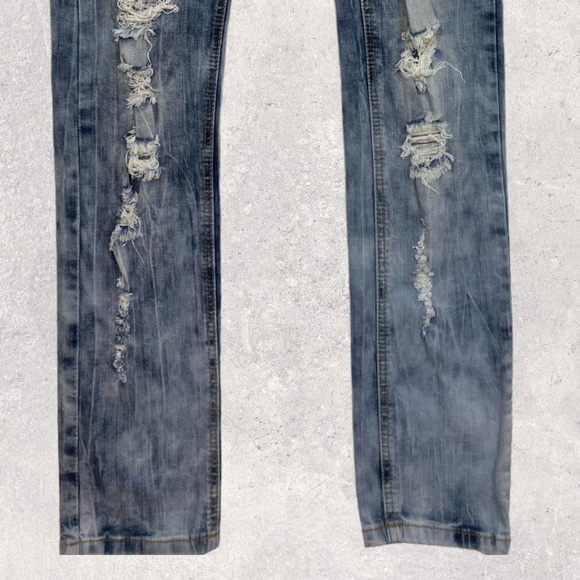 Indigo Rein Perfectly Distressed Destroyed Jeans - Size 9 - Picture 3 of 11